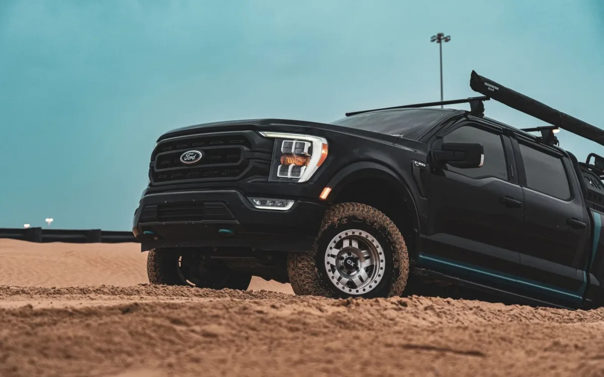 Black Ford F-150 SuperCrew pickup truck for choosing the best subwoofer for f150 supercrew