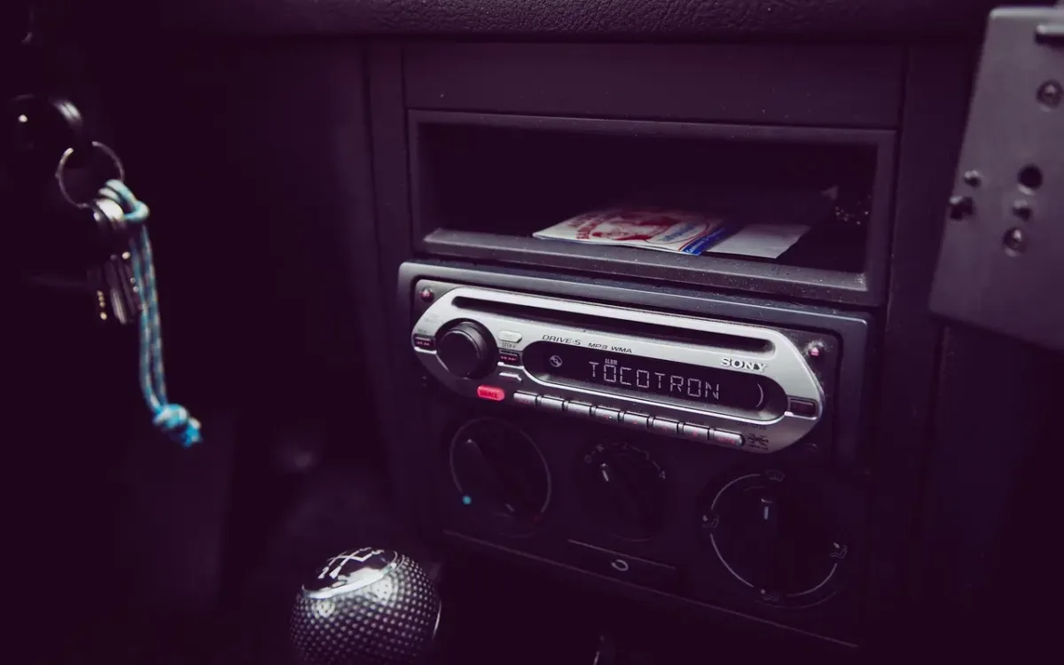 Car stereo CD slot, showing how to remove a CD from a car stereo