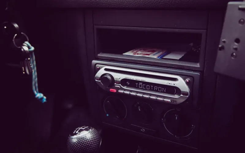 Car stereo CD slot, showing how to remove a CD from a car stereo