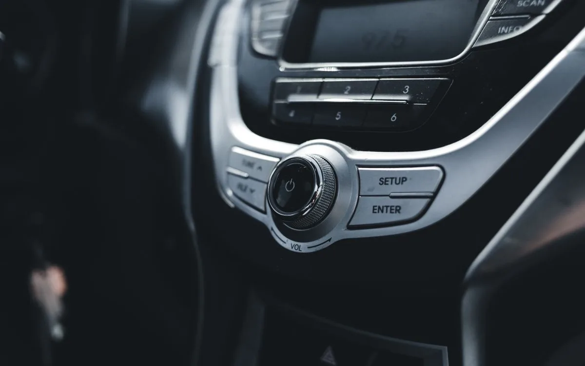 Car stereo head unit controls