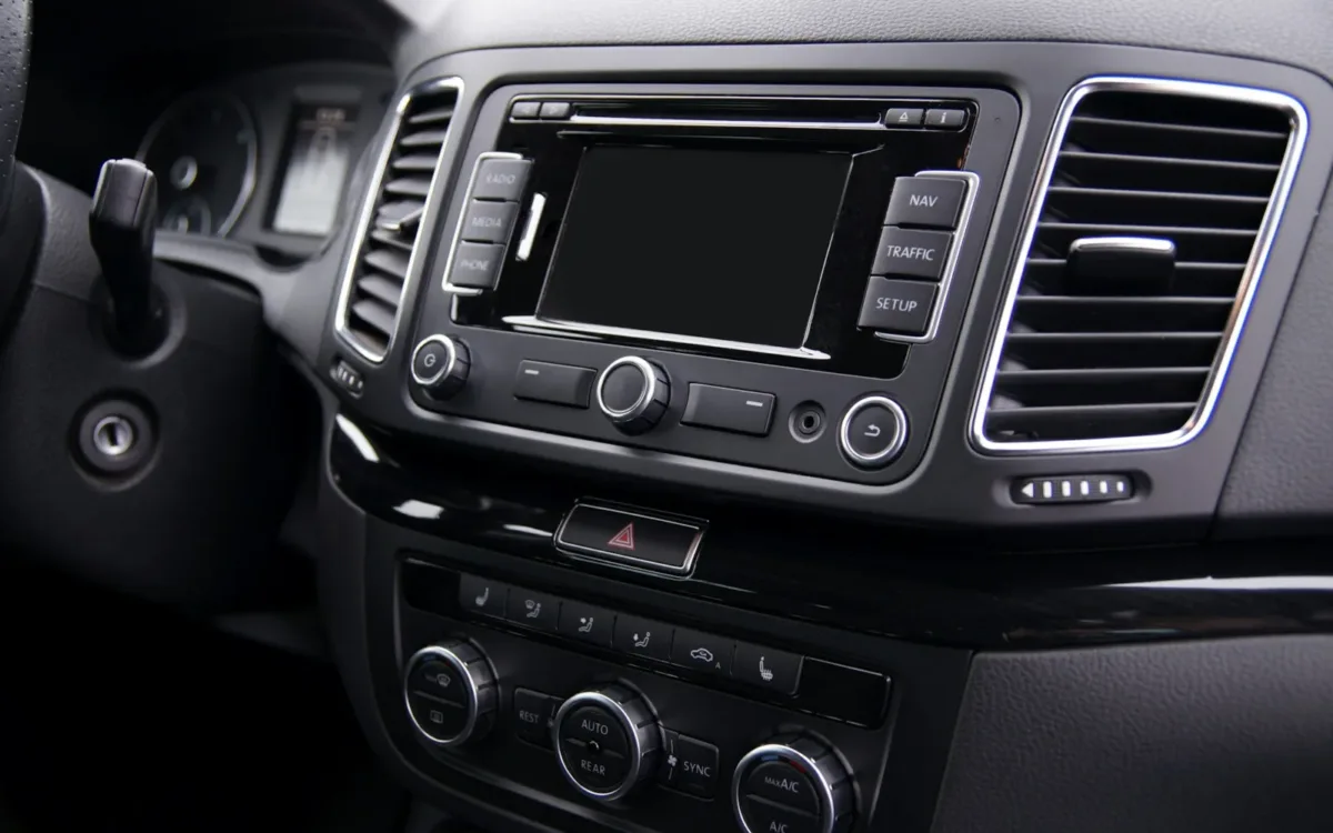 Touchscreen car stereo in a dashboard for a guide to the best kenwood car stereo